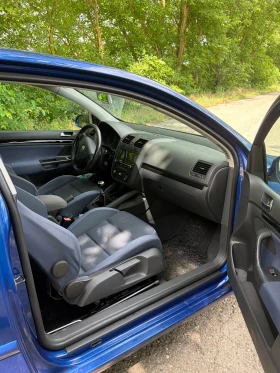 VW Golf Mk5 2.0TDI - 3300 € / 6454.24 лв. - 94803415 6 | Car24.bg VW Golf Mk5 2.0TDI - 3300 € / 6454.24 лв. - 94803415 6