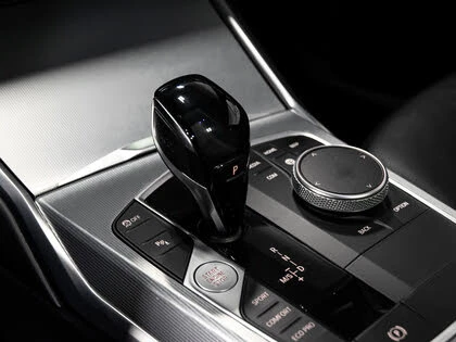 BMW 340 I XDRIVE* HARMAN/KARDON* HEAD-UP* ШИБИДАХ* ПОДГРЕВ - изображение 10 | Auto.bg BMW 340 I XDRIVE* HARMAN/KARDON* HEAD-UP* ШИБИДАХ* ПОДГРЕВ - изображение 10