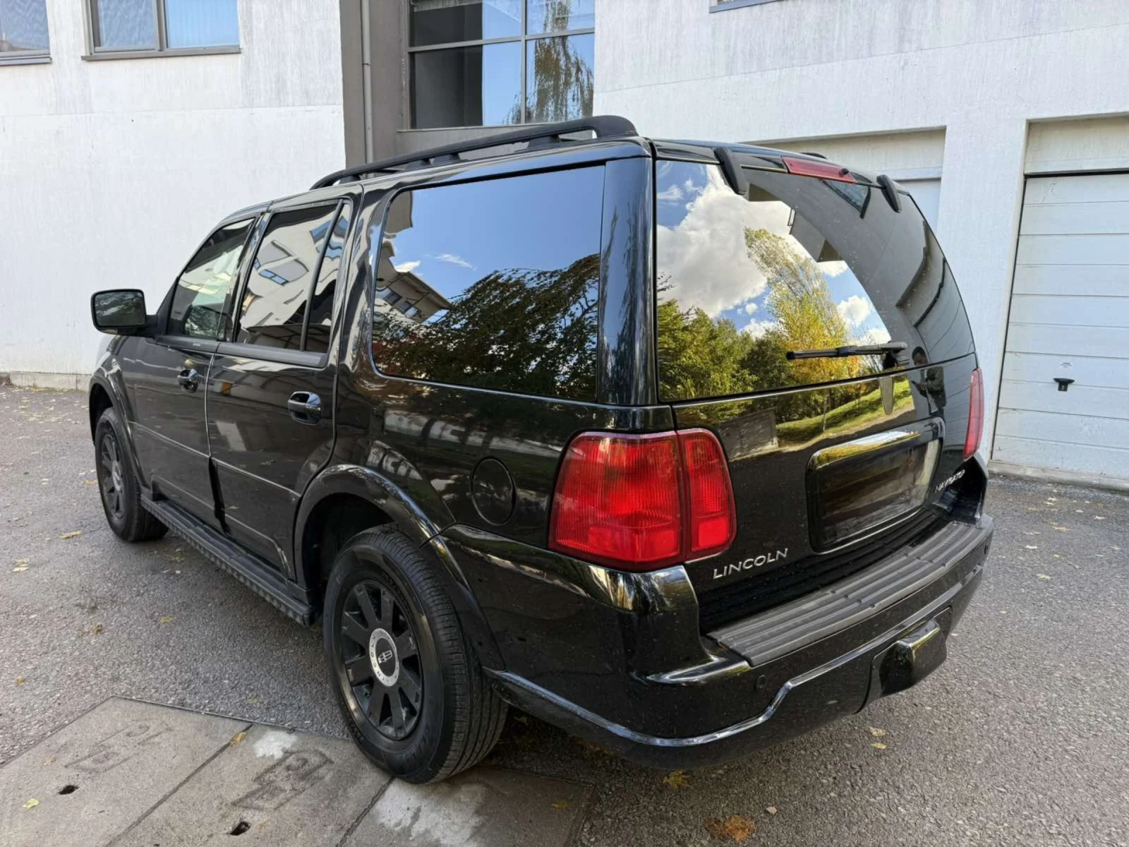 Lincoln Navigator 5.4i / ГАЗ / 6+ 1 - изображение 5 | Auto.bg Lincoln Navigator 5.4i / ГАЗ / 6+ 1 - изображение 5