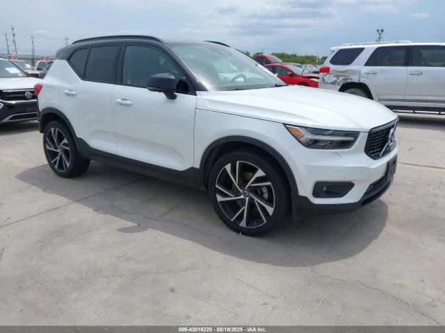 Volvo XC40 T5* R-DESIGN* АВТО КРЕДИТ - 29500 лв. / 15083.11 € - 94774863 1 | Car24.bg Volvo XC40 T5* R-DESIGN* АВТО КРЕДИТ - 29500 лв. / 15083.11 € - 94774863 1