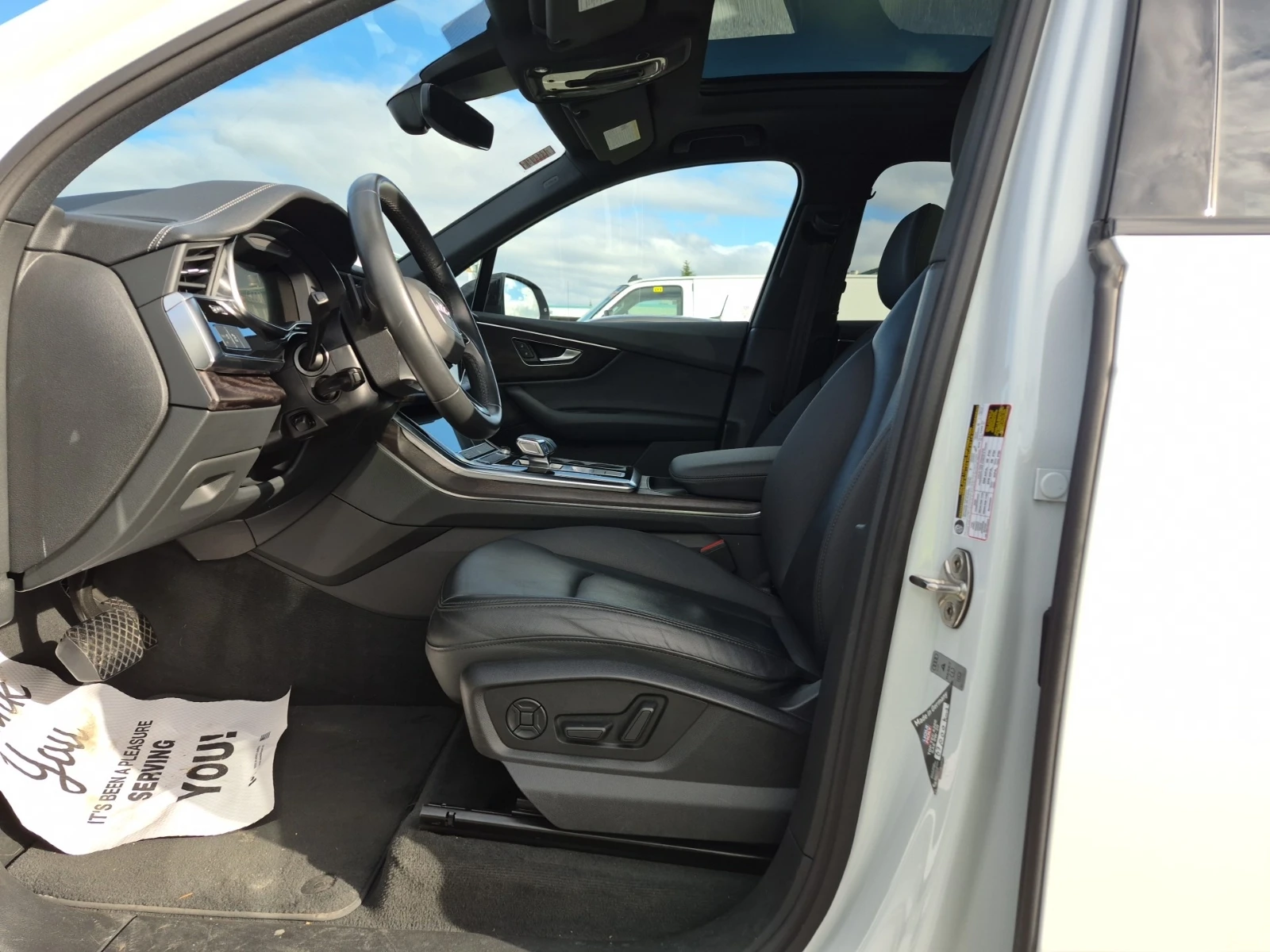 Audi Q7 * CARFAX * БЕЗ ПЪРВОНАЧАЛНА ВНОСКА - изображение 5 | Auto.bg Audi Q7 * CARFAX * БЕЗ ПЪРВОНАЧАЛНА ВНОСКА - изображение 5