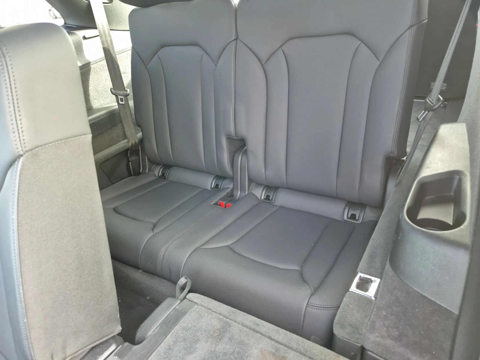 Audi Q7 * CARFAX * БЕЗ ПЪРВОНАЧАЛНА ВНОСКА - изображение 9 | Auto.bg Audi Q7 * CARFAX * БЕЗ ПЪРВОНАЧАЛНА ВНОСКА - изображение 9