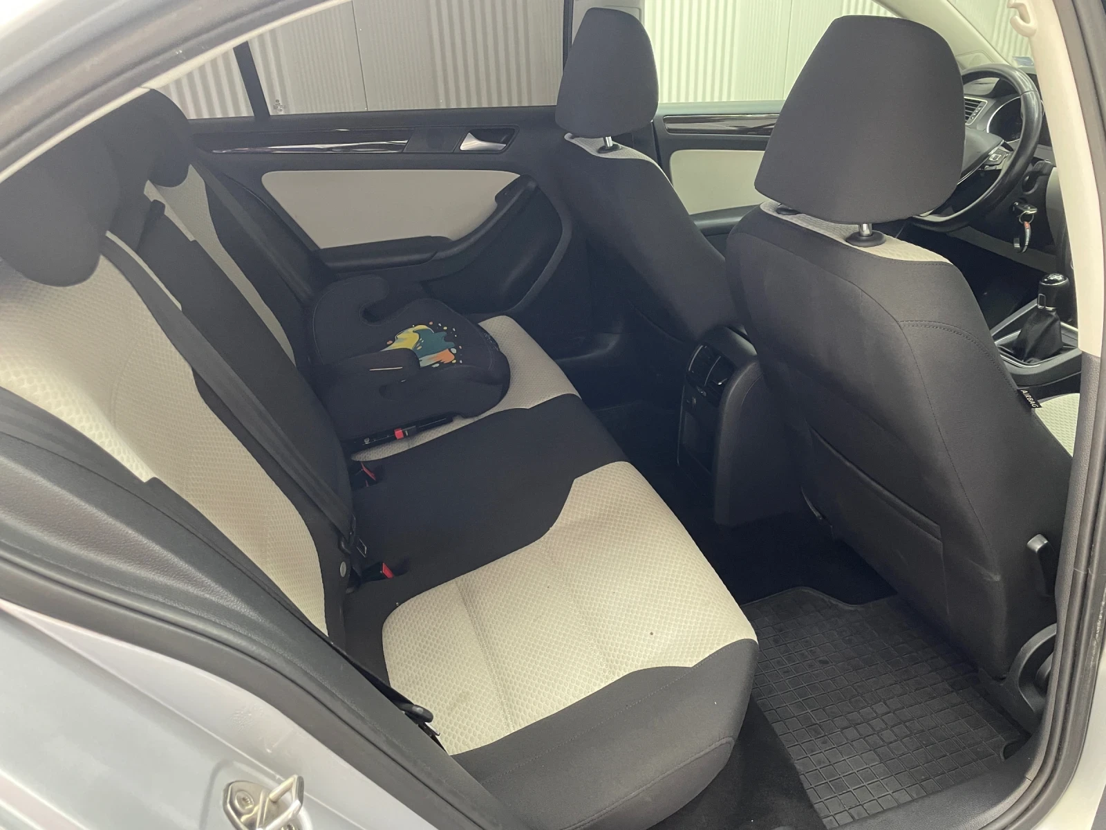 VW Jetta 2.0TDI FACELIFT  - изображение 7 | Auto.bg VW Jetta 2.0TDI FACELIFT  - изображение 7