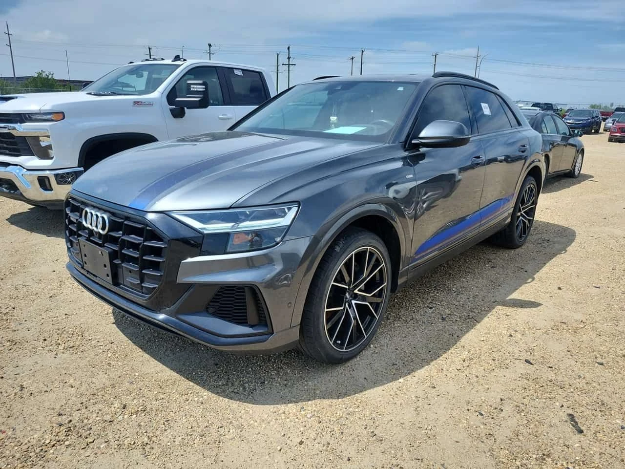 Audi Q8 S LINE/Progressiv/CARFAX/ПОДГРЕВ/ОБДУХ/ПАНОРАМА/ | Auto.bg — изображение 1 Audi Q8 S LINE/Progressiv/CARFAX/ПОДГРЕВ/ОБДУХ/ПАНОРАМА/ | Auto.bg — изображение 1