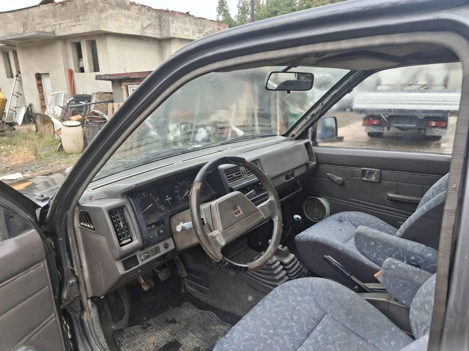 Nissan Kubistar King cap  - изображение 5 | Auto.bg Nissan Kubistar King cap  - изображение 5