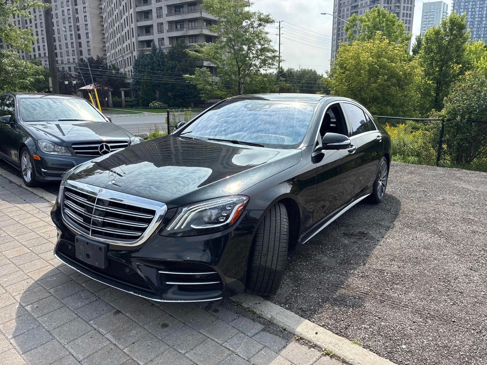 Mercedes-Benz S 560 /МАСАЖЕ/BURMESTER/ОТ ГЛАВНО ПРЕДСТАВИТЕЛСТВО | Auto.bg — изображение 1 Mercedes-Benz S 560 /МАСАЖЕ/BURMESTER/ОТ ГЛАВНО ПРЕДСТАВИТЕЛСТВО | Auto.bg — изображение 1