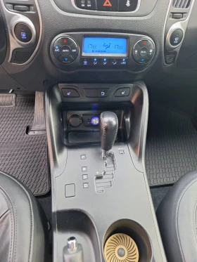 Hyundai IX35 2.0i - 163hp. - 11000 € / 21514.13 лв. - 69482991 12 | Car24.bg Hyundai IX35 2.0i - 163hp. - 11000 € / 21514.13 лв. - 69482991 12