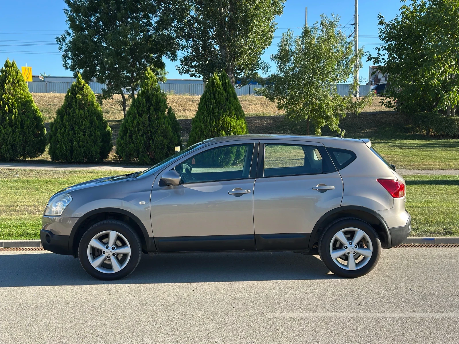 Nissan Qashqai Климатроник/Италия - изображение 4 | Auto.bg Nissan Qashqai Климатроник/Италия - изображение 4