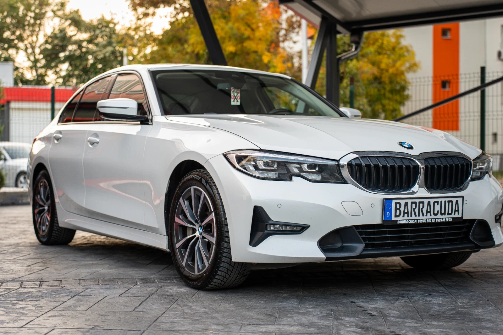 BMW 330 i| SEDAN| SPORTLINE| POP&BANG| STEPTRONIC|  - изображение 5 | Auto.bg BMW 330 i| SEDAN| SPORTLINE| POP&BANG| STEPTRONIC|  - изображение 5