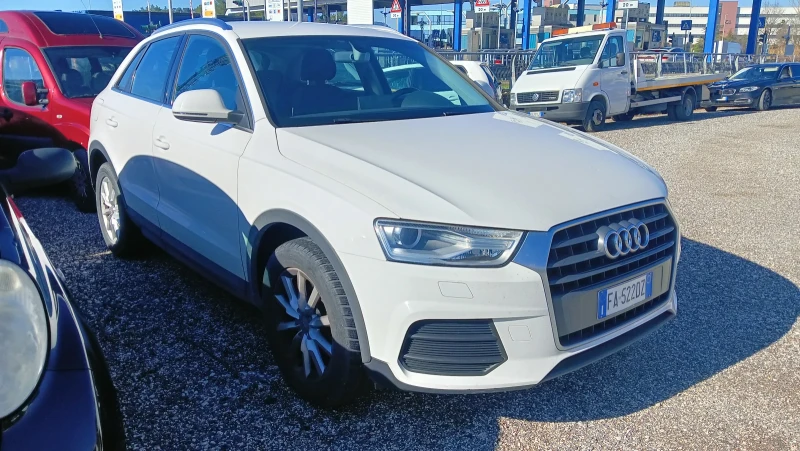 Audi Q3 2.0TDI 160x.km Face Lift - 11499 € / 22490.09 лв. - 40638161 1 | Car24.bg Audi Q3 2.0TDI 160x.km Face Lift - 11499 € / 22490.09 лв. - 40638161 1