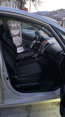 Kia Venga 1.4 DOHC - 4850 € / 9485.78 лв. - 55130852 11 | Car24.bg Kia Venga 1.4 DOHC - 4850 € / 9485.78 лв. - 55130852 11