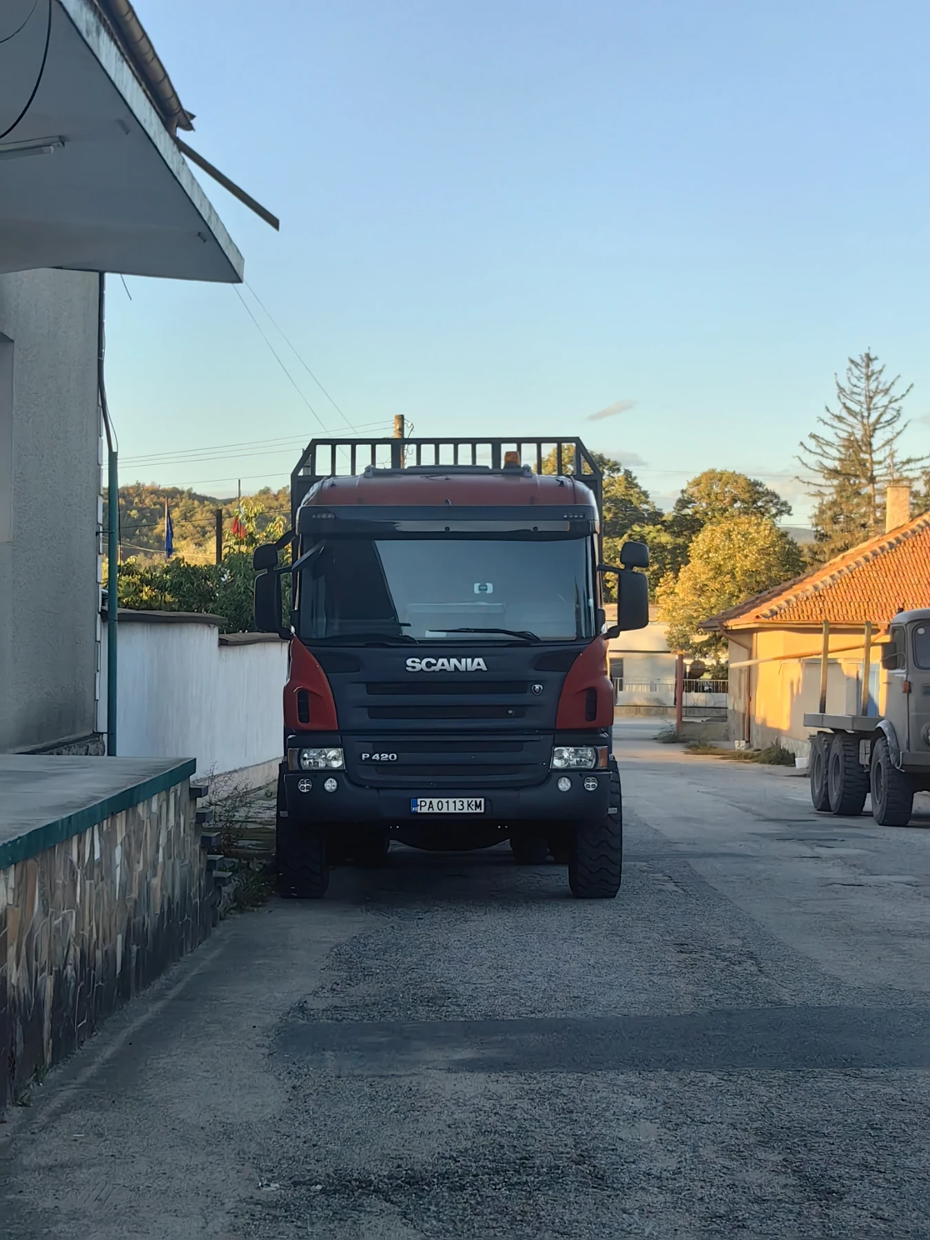 Scania P 420 6x6 - изображение 4 | Auto.bg Scania P 420 6x6 - изображение 4