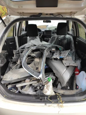 Suzuki Ignis - 2900 € - 88165204 4 | Car24.bg Suzuki Ignis - 2900 € - 88165204 4
