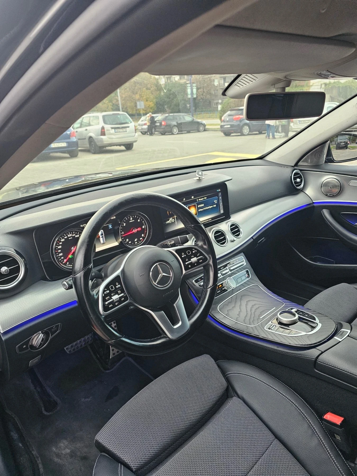 Mercedes-Benz E 220 ТОП - изображение 6 | Auto.bg Mercedes-Benz E 220 ТОП - изображение 6