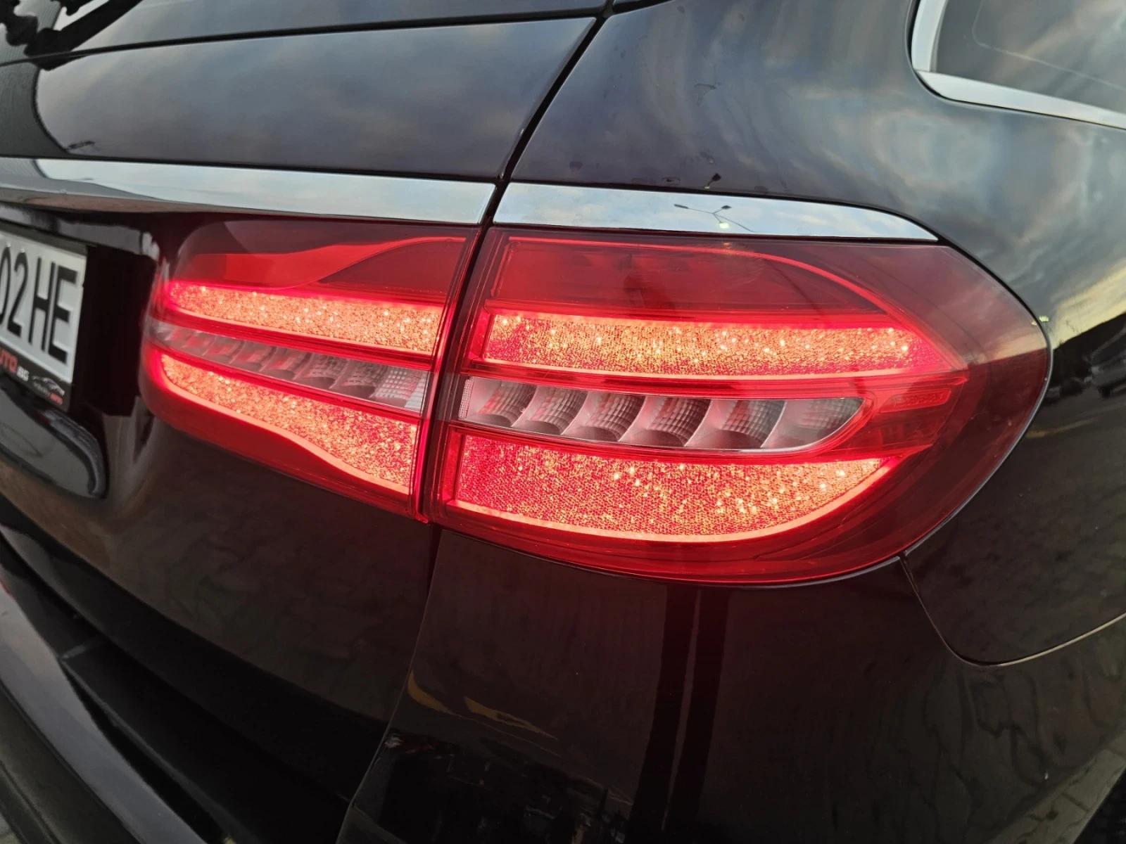 Mercedes-Benz E 220 ТОП - изображение 9 | Auto.bg Mercedes-Benz E 220 ТОП - изображение 9