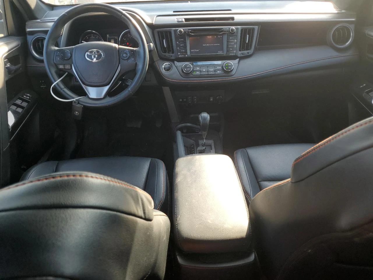 Toyota Rav4 SEL 2.5L 4X4 - изображение 8 | Auto.bg Toyota Rav4 SEL 2.5L 4X4 - изображение 8