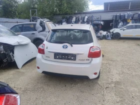 Toyota Auris 1.8 Hybrid
