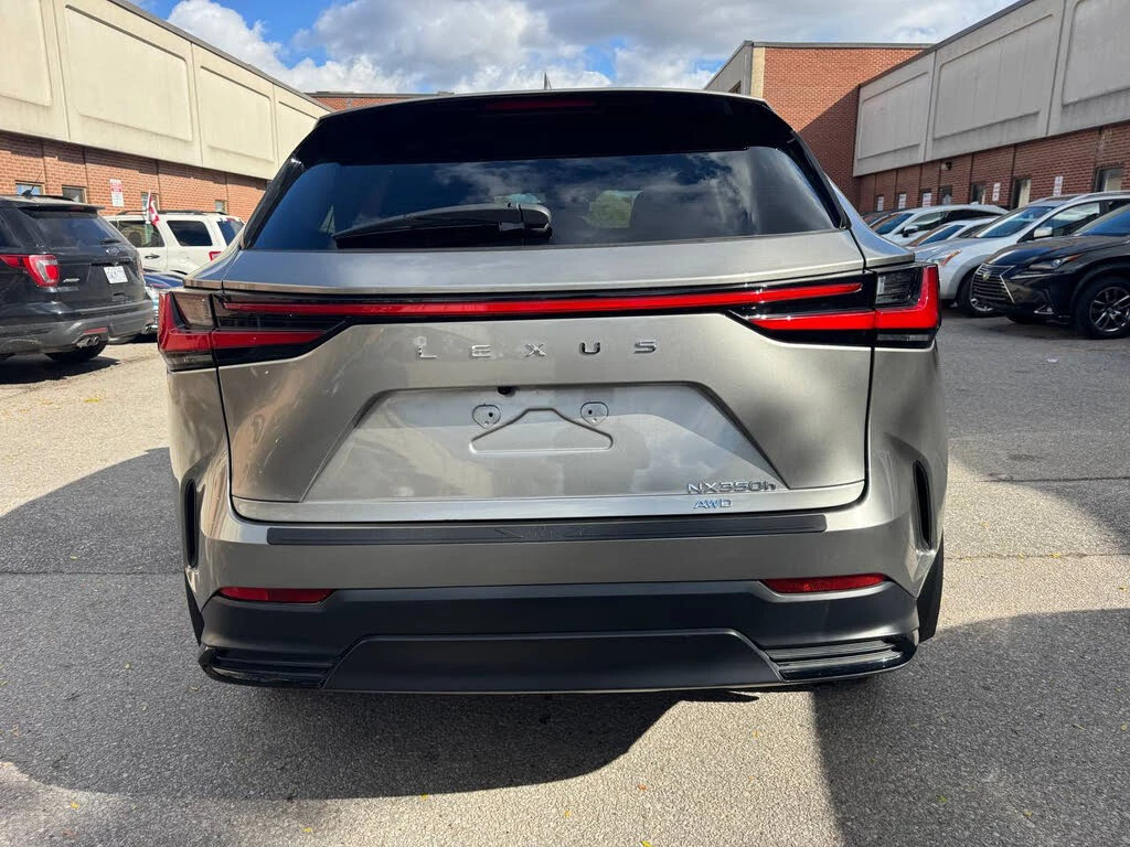 Lexus NX 350h Premium CAM* BLINDSPOT* ОБДУХВАНЕ* KEYLESS*  - изображение 7 | Auto.bg Lexus NX 350h Premium CAM* BLINDSPOT* ОБДУХВАНЕ* KEYLESS*  - изображение 7