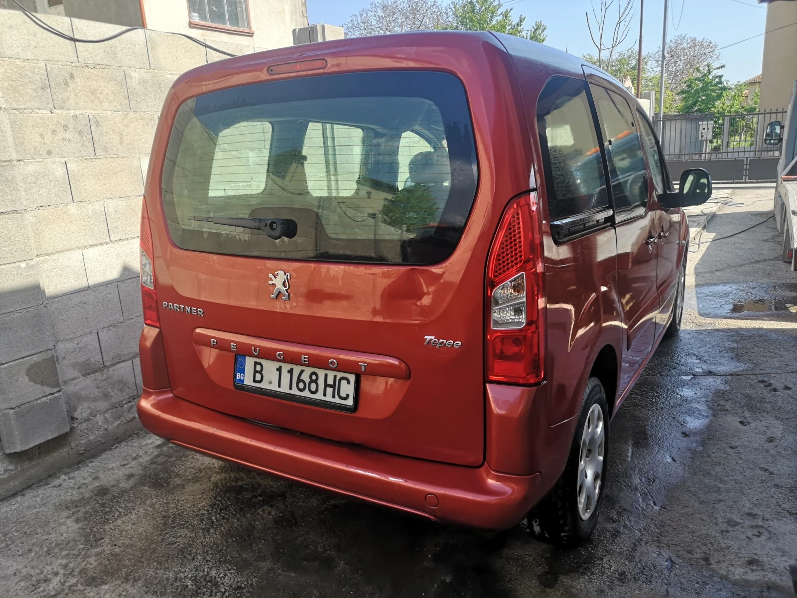 Peugeot Partner 1.6TDI 90к.с. - изображение 3 | Auto.bg Peugeot Partner 1.6TDI 90к.с. - изображение 3