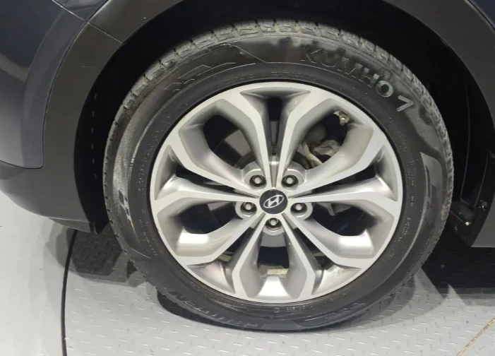 Hyundai Santa fe 2.0 CRDi 4WD - изображение 5 | Auto.bg Hyundai Santa fe 2.0 CRDi 4WD - изображение 5