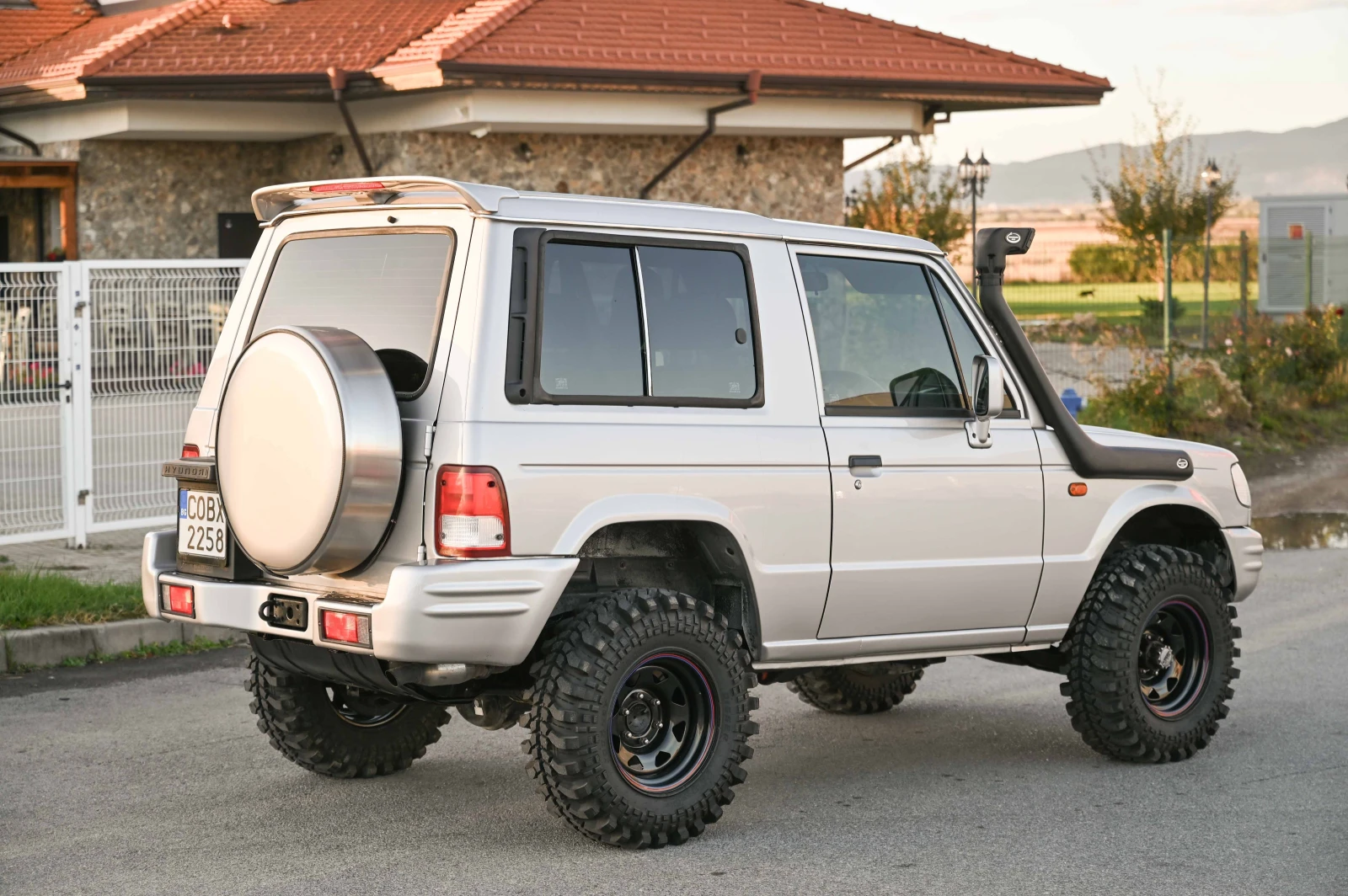 Hyundai Galloper ОКАЧВАНЕ* БЕЗ РЪЖДИ - изображение 4 | Auto.bg Hyundai Galloper ОКАЧВАНЕ* БЕЗ РЪЖДИ - изображение 4