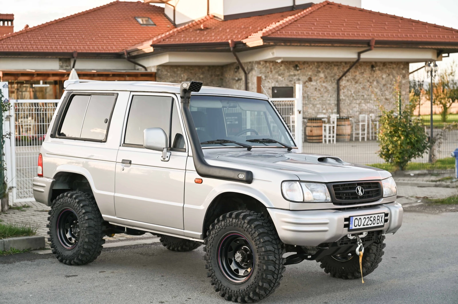 Hyundai Galloper ОКАЧВАНЕ* БЕЗ РЪЖДИ - изображение 2 | Auto.bg Hyundai Galloper ОКАЧВАНЕ* БЕЗ РЪЖДИ - изображение 2