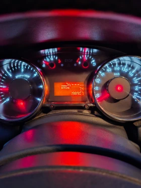 Peugeot 5008 - 4999 € / 9777.19 лв. - 46900949 12 | Car24.bg Peugeot 5008 - 4999 € / 9777.19 лв. - 46900949 12