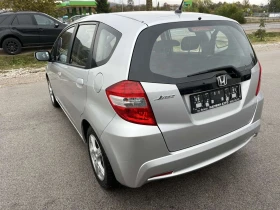 Honda Jazz 73 000км FACE 1.4 i-VTEC 99к КЛИМАТРОНИК КАТО НОВА | Auto.bg — изображение 5 Honda Jazz 73 000км FACE 1.4 i-VTEC 99к КЛИМАТРОНИК КАТО НОВА | Auto.bg — изображение 5