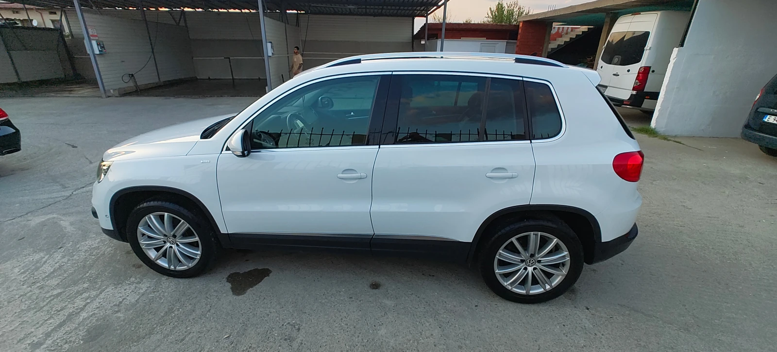 VW Tiguan 2.0TDI 177hp Cup 4Motion - изображение 8 | Auto.bg VW Tiguan 2.0TDI 177hp Cup 4Motion - изображение 8