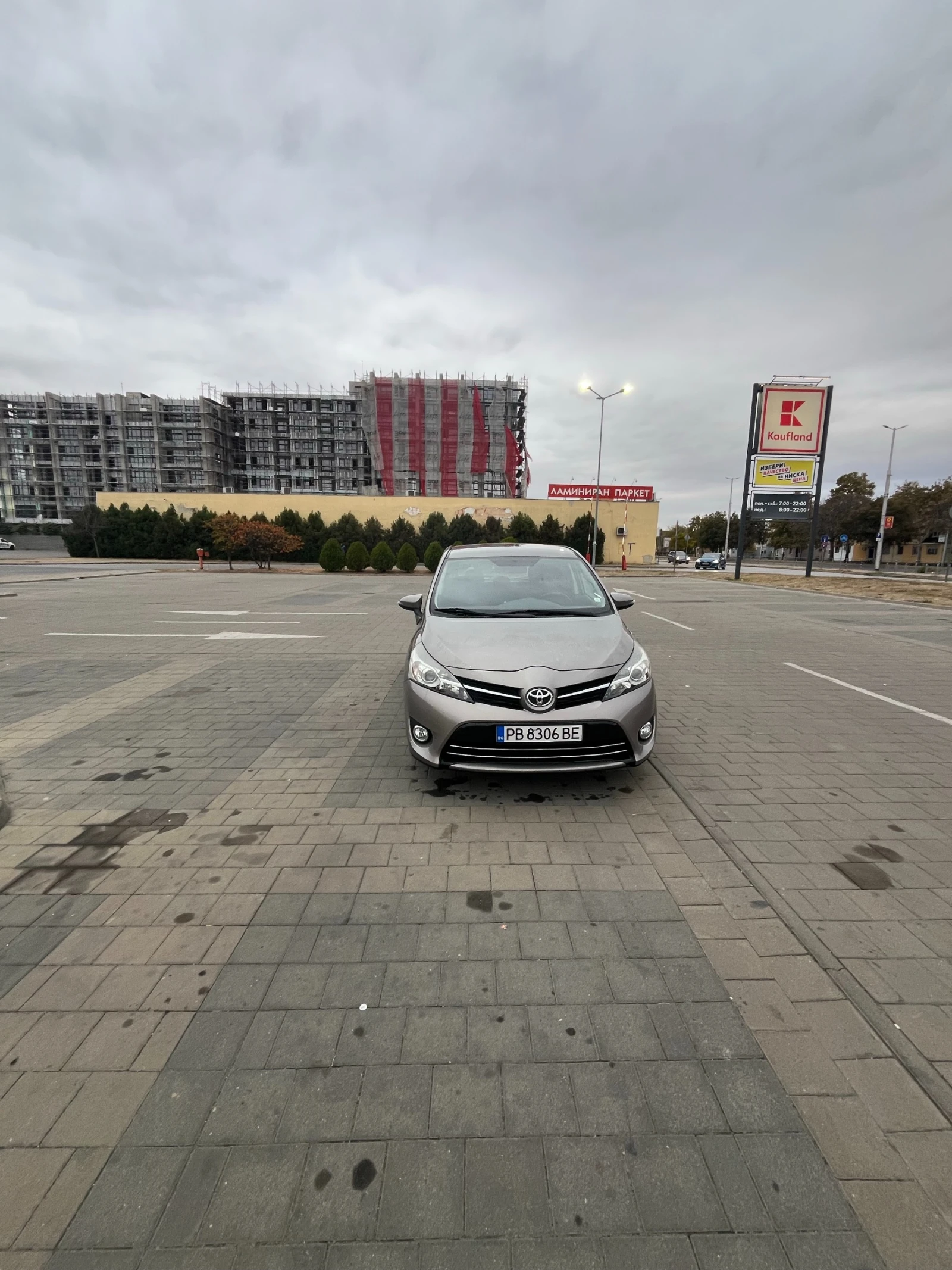Toyota Verso 1.6 d4d | Auto.bg — изображение 1 Toyota Verso 1.6 d4d | Auto.bg — изображение 1