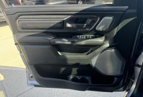 Dodge RAM 1500 Limited Crew Cab 4WD* ПОДГРЕВ* ОБДУХВАНЕ* ПАНО* 36 - 53600 лв. / 27405.24 € - 47182800 11 | Car24.bg Dodge RAM 1500 Limited Crew Cab 4WD* ПОДГРЕВ* ОБДУХВАНЕ* ПАНО* 36 - 53600 лв. / 27405.24 € - 47182800 11