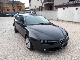 Alfa Romeo 159 sportwagon 1.9JTDM Автоматик 150кс - 5400 лв. / 2760.98 € - 56674624 8 | Car24.bg Alfa Romeo 159 sportwagon 1.9JTDM Автоматик 150кс - 5400 лв. / 2760.98 € - 56674624 8
