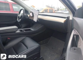 Tesla Model Y 4x4 LONG RANGE DUAL MOTOR | Auto.bg — изображение 9 Tesla Model Y 4x4 LONG RANGE DUAL MOTOR | Auto.bg — изображение 9