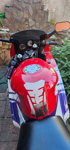 Honda Cbr Пистово ф3 | Auto.bg — изображение 8 Honda Cbr Пистово ф3 | Auto.bg — изображение 8