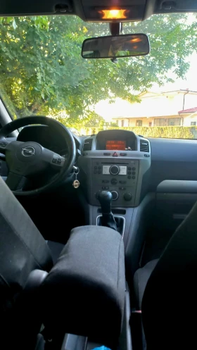 Opel Zafira 1.9 CDTi | Auto.bg — изображение 9 Opel Zafira 1.9 CDTi | Auto.bg — изображение 9