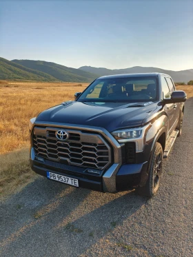 Toyota Tundra TRD Offroad, PLATINUM