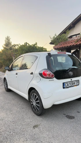 Toyota Aygo Бензин 1.0 68к.с. | Auto.bg — изображение 5 Toyota Aygo Бензин 1.0 68к.с. | Auto.bg — изображение 5