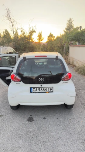 Toyota Aygo Бензин 1.0 68к.с. | Auto.bg — изображение 6 Toyota Aygo Бензин 1.0 68к.с. | Auto.bg — изображение 6