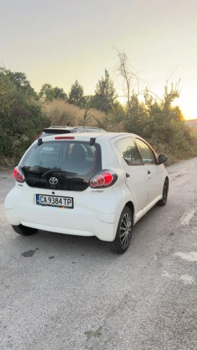 Toyota Aygo Бензин 1.0 68к.с. | Auto.bg — изображение 4 Toyota Aygo Бензин 1.0 68к.с. | Auto.bg — изображение 4