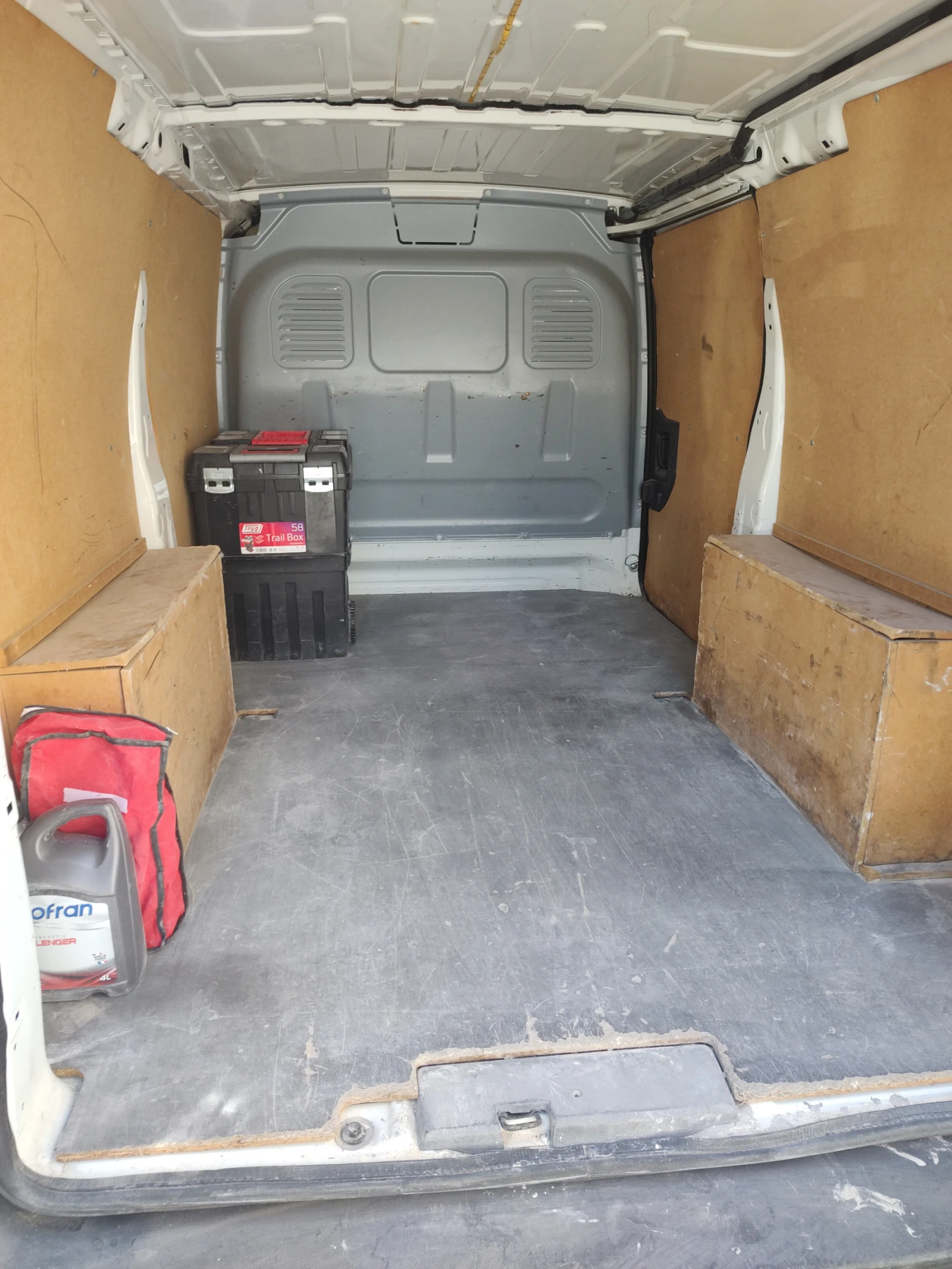 Fiat Scudo 1, 6 multijet - изображение 10 | Auto.bg Fiat Scudo 1, 6 multijet - изображение 10