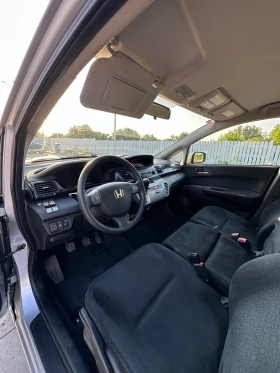 Honda Fr-v undefined | Auto.bg — изображение 7 Honda Fr-v undefined | Auto.bg — изображение 7