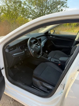 Skoda Octavia - 17900 € - 56404172 8 | Car24.bg Skoda Octavia - 17900 € - 56404172 8