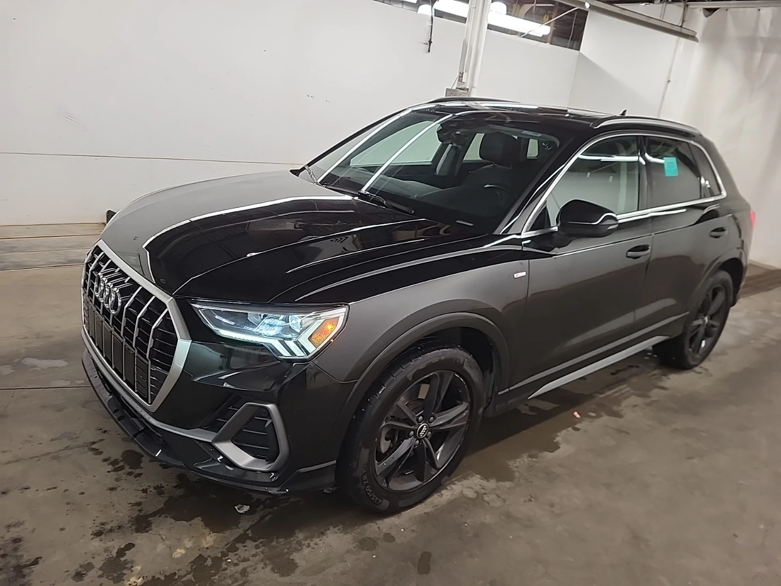 Audi Q3 * CARFAX * БЕЗ ПЪРВОНАЧАЛНА ВНОСКА - изображение 2 | Auto.bg Audi Q3 * CARFAX * БЕЗ ПЪРВОНАЧАЛНА ВНОСКА - изображение 2