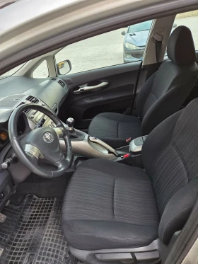 Toyota Auris undefined | Auto.bg — изображение 5 Toyota Auris undefined | Auto.bg — изображение 5