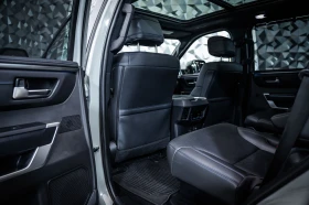 Toyota Sequoia Platinum 3.5 i-ForceMAX AWD Hybrid 360 Pano KeyGO | Auto.bg — изображение 14 Toyota Sequoia Platinum 3.5 i-ForceMAX AWD Hybrid 360 Pano KeyGO | Auto.bg — изображение 14