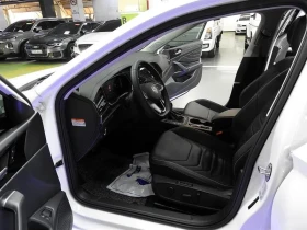 VW Jetta 7Th Generation 1.5 Tsi Prestige | Auto.bg — изображение 9 VW Jetta 7Th Generation 1.5 Tsi Prestige | Auto.bg — изображение 9