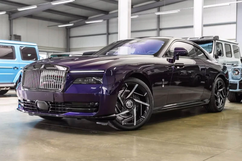Rolls-Royce Spectre Black Badge / Shooting Star / Starlight - 349900 € / 684344.92 лв. - 40850374 1 | Car24.bg Rolls-Royce Spectre Black Badge / Shooting Star / Starlight - 349900 € / 684344.92 лв. - 40850374 1