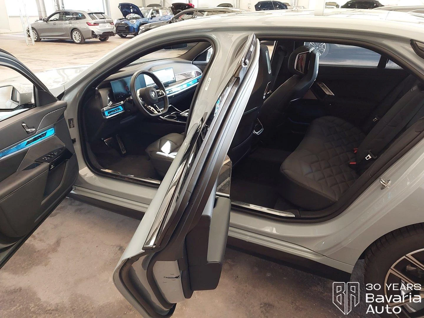 BMW 740 d xDrive M Sport Paket Sportautomatic - изображение 5 | Auto.bg BMW 740 d xDrive M Sport Paket Sportautomatic - изображение 5