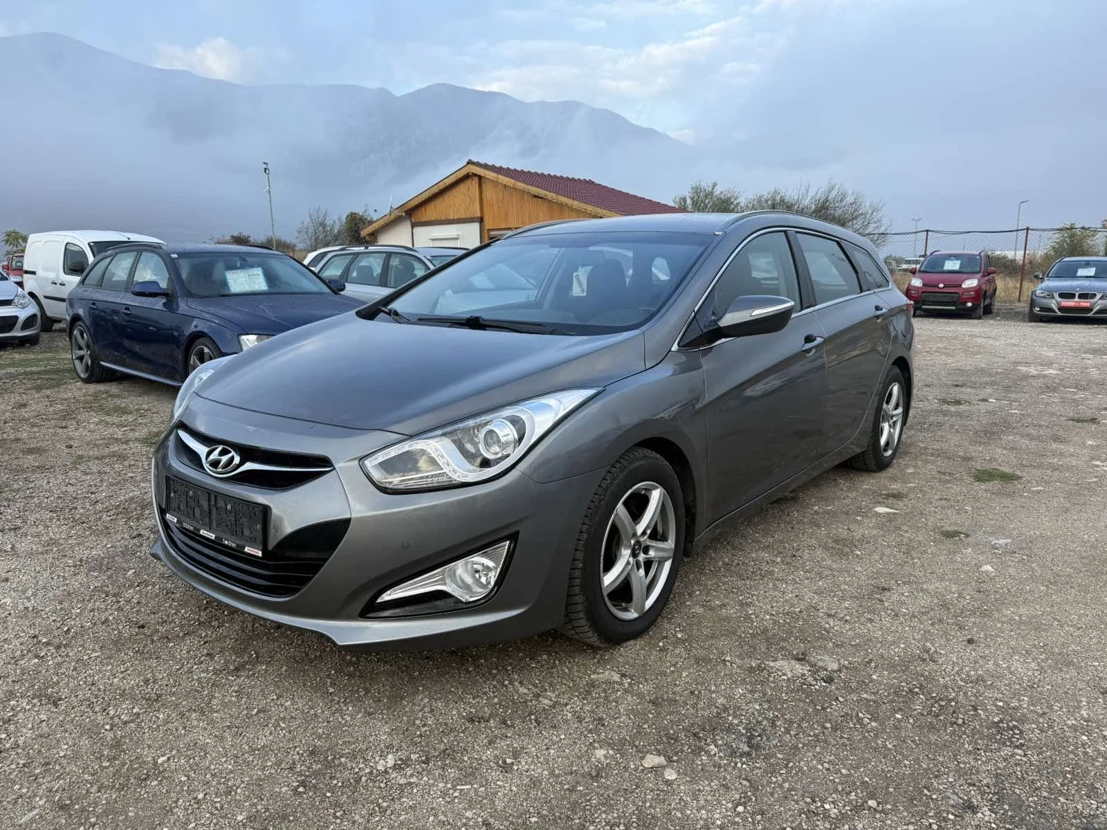 Hyundai I40 1.7 CRDI 136 к.с. ЕВРО 5 | Auto.bg — изображение 1 Hyundai I40 1.7 CRDI 136 к.с. ЕВРО 5 | Auto.bg — изображение 1