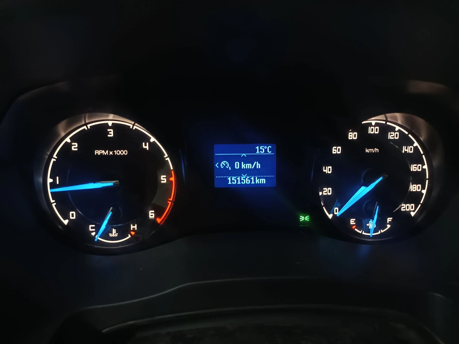 Ford Ranger 2.2D 160hp 4Х4 - изображение 10 | Auto.bg Ford Ranger 2.2D 160hp 4Х4 - изображение 10